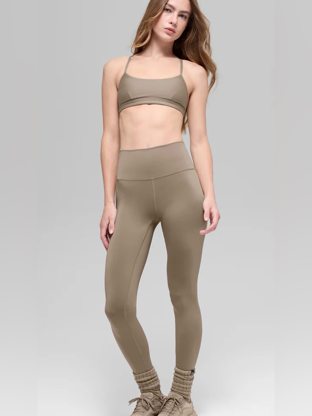 242. Alo High-Waist Airlift Legging